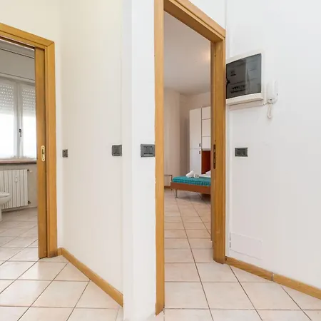 Station's Apartament