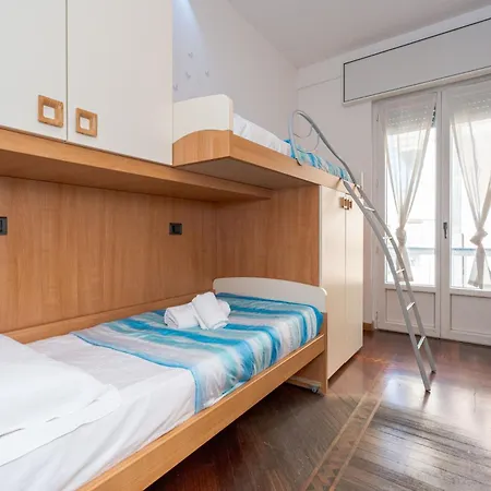 Apartament Station's