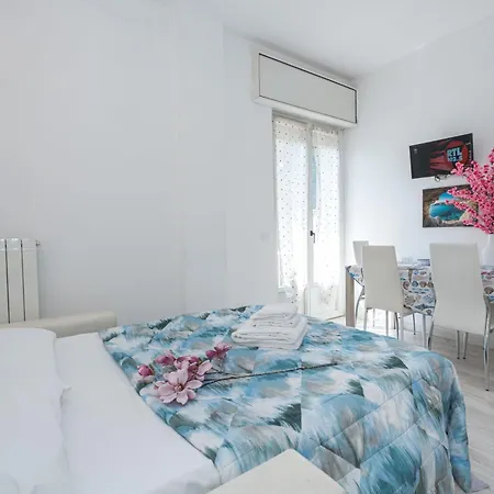 Station's Apartament