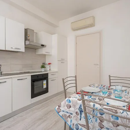 Station's Apartament *